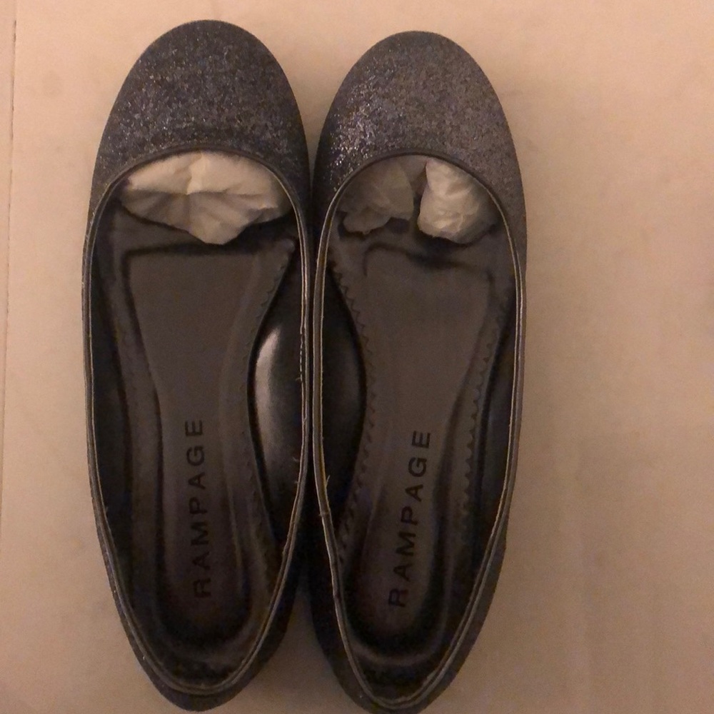 Rampage size 6&1/2 gold glitter Margo dress shoes